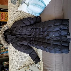 Women's Black XS Eddie Bauer Goose Down Filled water repellant coat EB550